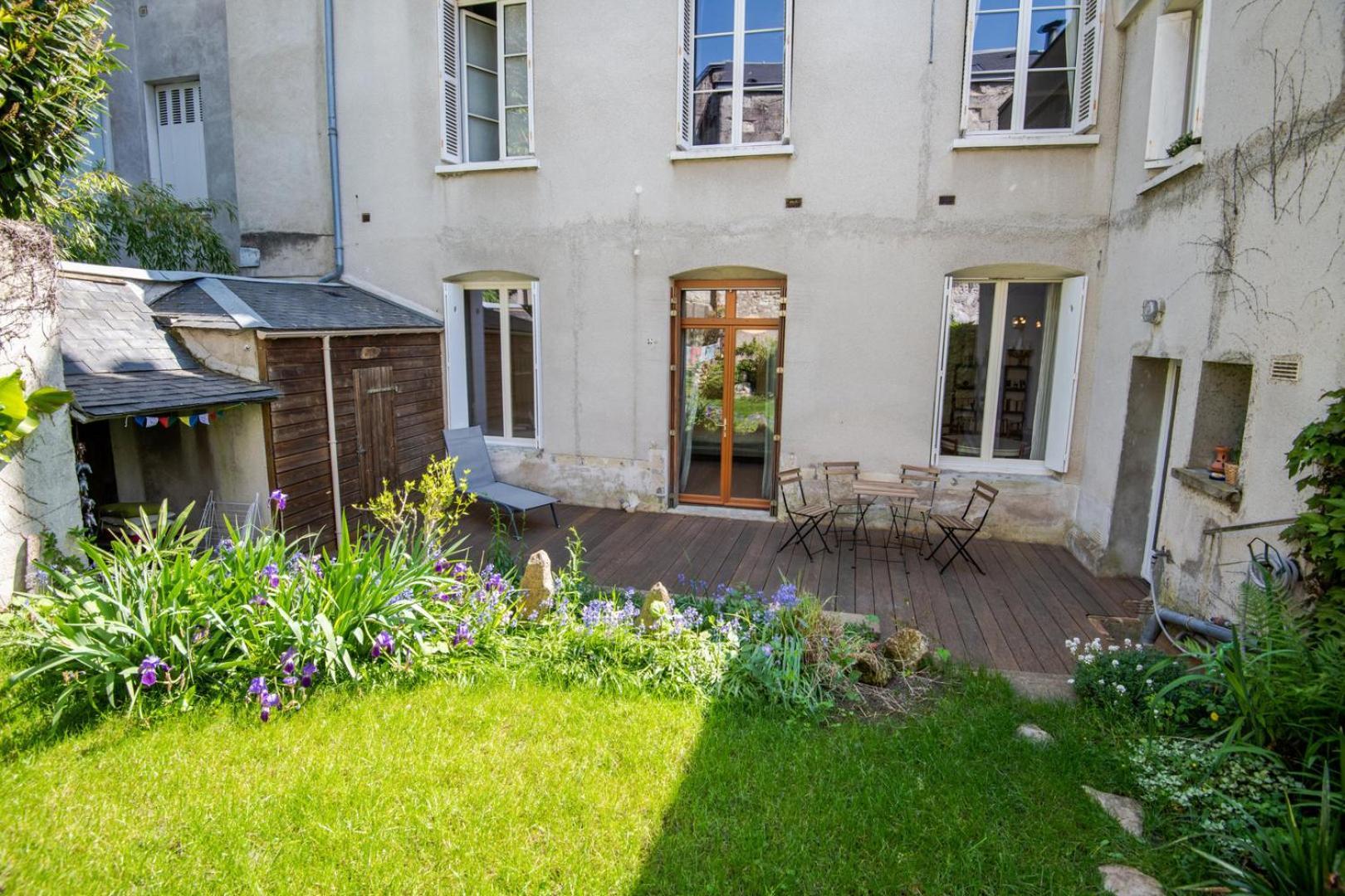 In The Heart Of Silence - Nice House Tours Exterior photo